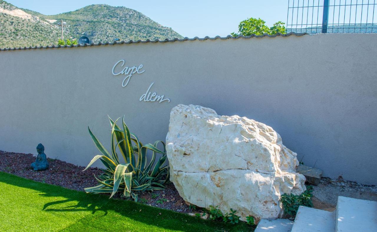 Villa Carpe Diem - With Private Pool Mostar Luaran gambar
